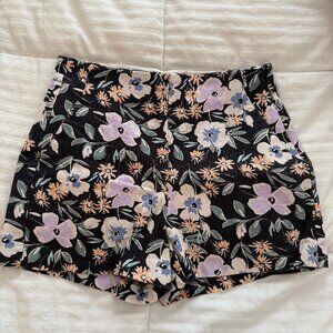 Gap Textured Floral Print Shorts Size 6